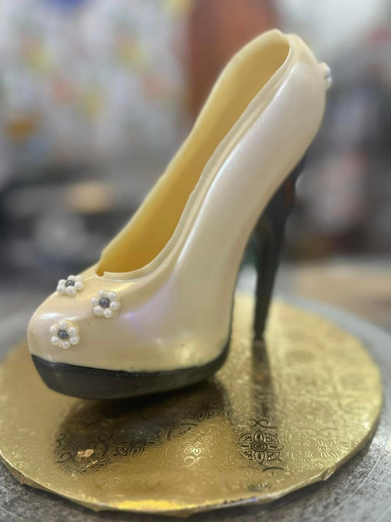 Love Me Some Shoes Chocolate Making